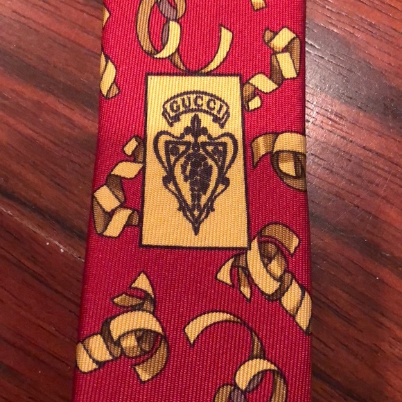 GUCCI  100% silk tie - Picture 4 of 4